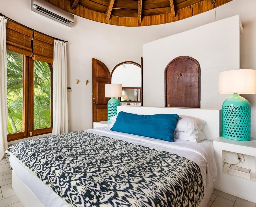 Bedroom with large bed